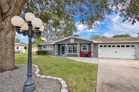 4121 S Roosevelt Pt, Homosassa, FL 34448