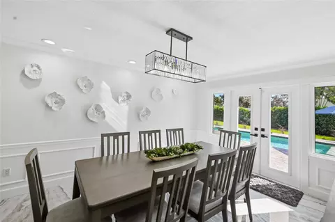 Dining - 1307 Riverview Cir, Bradenton, FL 34209 photo 1 of 3