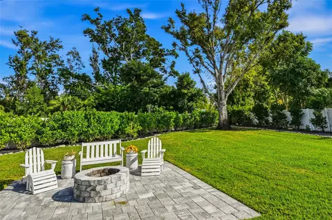 Exterior - 1307 Riverview Cir, Bradenton, FL 34209 photo 8 of 18