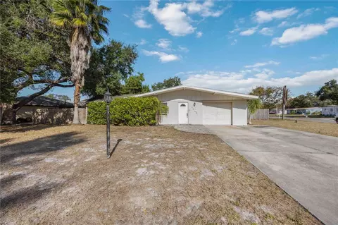 5828 20th St W, Bradenton, FL 34207