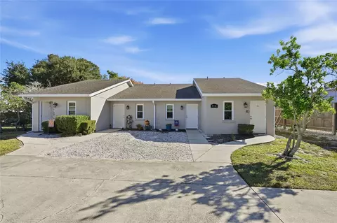 4331 82nd St W #1-4, Bradenton, FL 34209