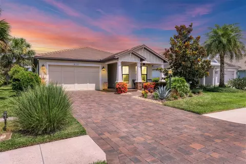 895 Seascape Pl, Sarasota, FL 34240