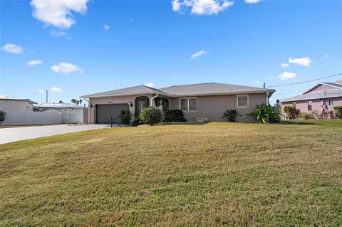1503 Marlin St, Nokomis, FL 34275