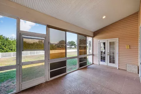 Exterior - 17312 Howling Wolf Run, Parrish, FL 34219 photo 4 of 8