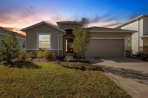 5625 Soft Skies Dr, Sarasota, FL 34238