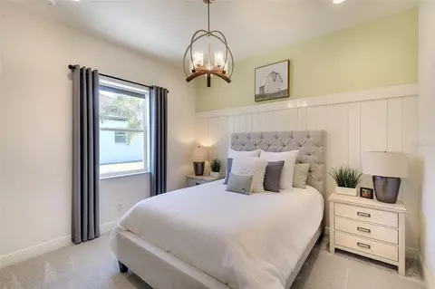 Bedroom - 15915 42nd Gln E, Parrish, FL 34219 photo 1 of 4