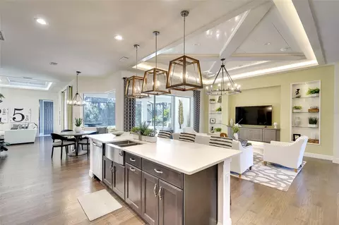Kitchen - 15915 42nd Gln E, Parrish, FL 34219 photo 1 of 4