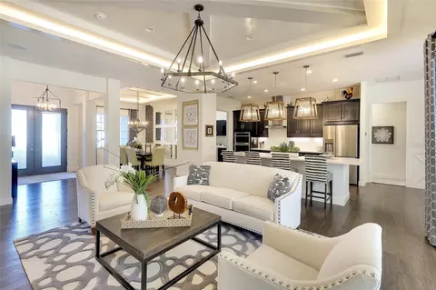 Living - 15915 42nd Gln E, Parrish, FL 34219 photo 4 of 5