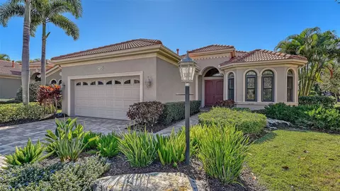 7448 Riviera Cv, Lakewood Ranch, FL 34202