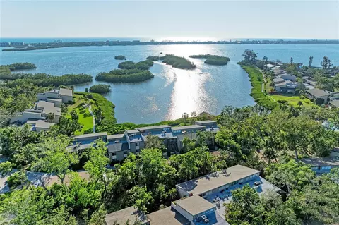 1617 Bayhouse Ct #121, Sarasota, FL 34231