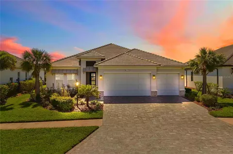 7953 Mainsail Ln, Sarasota, FL 34240