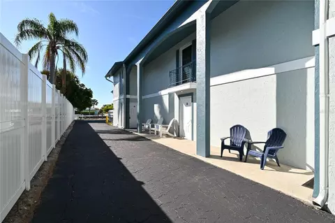 10125 W Manatee Ave W #D2, Bradenton, FL 34209
