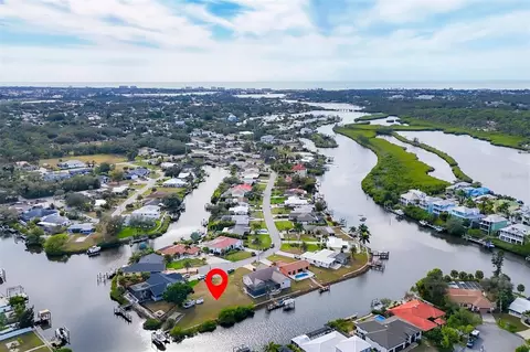 Portia Street, Nokomis, FL 34275