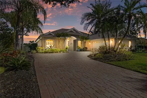 11407 Savannah Lakes Dr, Parrish, FL 34219