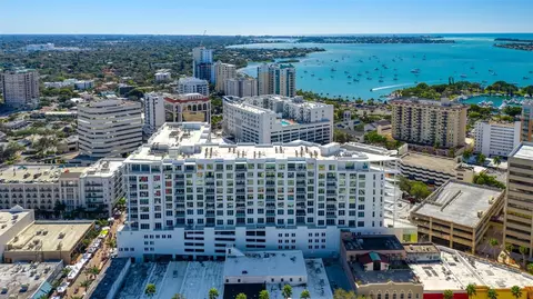 111 S Pineapple Ave #719, Sarasota, FL 34236
