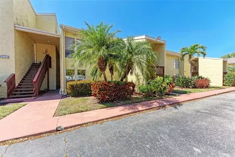 3411 Clark Rd #212, Sarasota, FL 34231