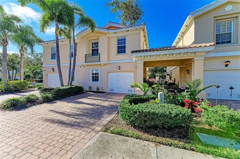 7924 Farina Ct, Sarasota, FL 34238