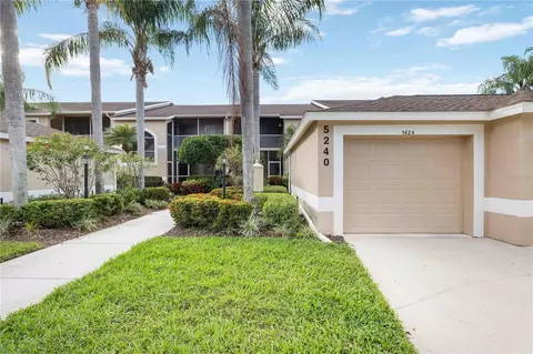 5240 Hyland Hills Ave #1424, Sarasota, FL 34241