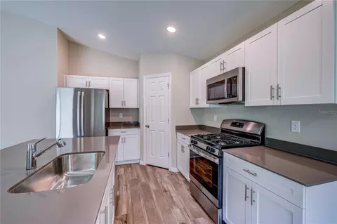 Kitchen - 12730 Hysmith Loop, Parrish, FL 34219 photo 1 of 4