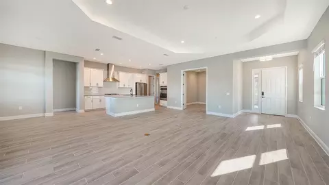 Living - 10103 Hammock Brook Dr, Parrish, FL 34219 photo 4 of 5