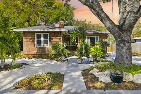 2502 15th Ave W, Bradenton, FL 34205