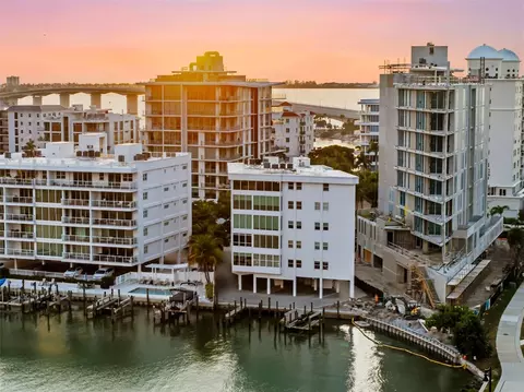 660 Golden Gate Pt #61, Sarasota, FL 34236