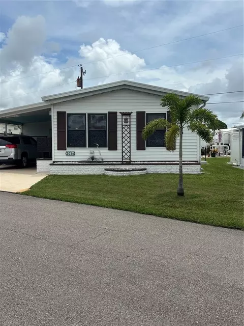 2036 S Mobile Estates Dr, Sarasota, FL 34231