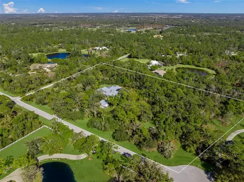 6851 Shetland Way, Sarasota, FL 34241