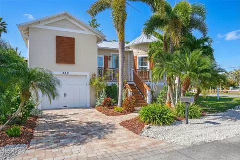 412 73rd St, Holmes Beach, FL 34217