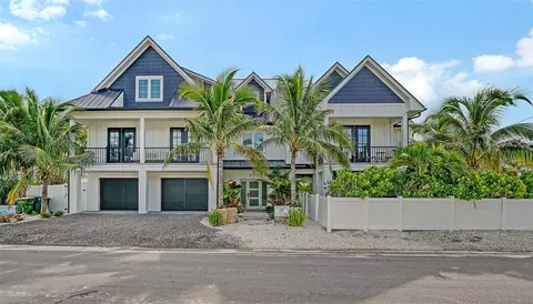 2175 Avenue A, Bradenton Beach, FL 34217