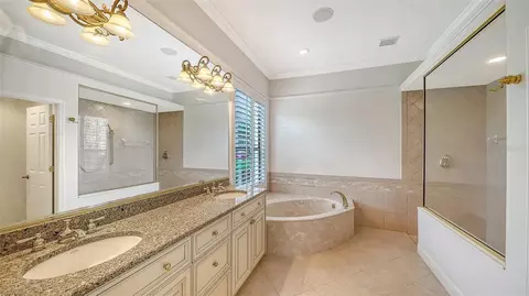 Bath - 13911 Siena Loop, Lakewood Ranch, FL 34202 photo 1 of 5