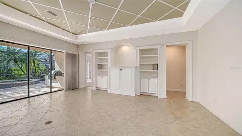 Living - 13911 Siena Loop, Lakewood Ranch, FL 34202 photo 5 of 12