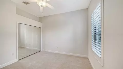 Bedroom - 13911 Siena Loop, Lakewood Ranch, FL 34202 photo 5 of 8