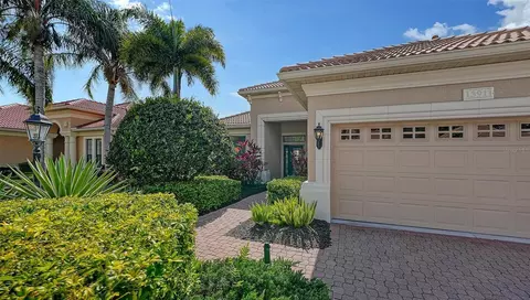 Exterior - 13911 Siena Loop, Lakewood Ranch, FL 34202 photo 3 of 15
