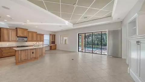 Living - 13911 Siena Loop, Lakewood Ranch, FL 34202 photo 7 of 12