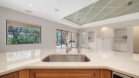 Kitchen - 13911 Siena Loop, Lakewood Ranch, FL 34202 photo 6 of 7