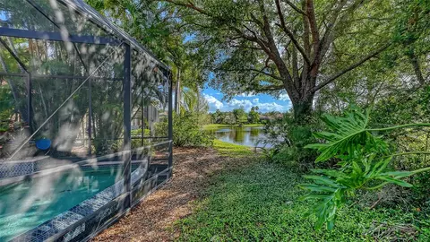 Exterior - 13911 Siena Loop, Lakewood Ranch, FL 34202 photo 12 of 15