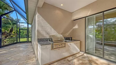 Kitchen - 13911 Siena Loop, Lakewood Ranch, FL 34202 photo 7 of 7