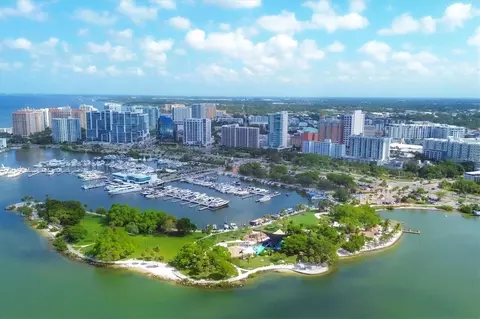 101 S Gulfstream Ave #9A, Sarasota, FL 34236