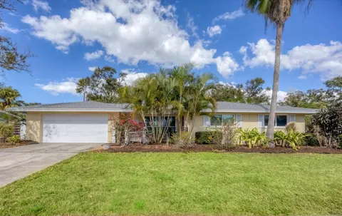 2927 Webber St, Sarasota, FL 34239