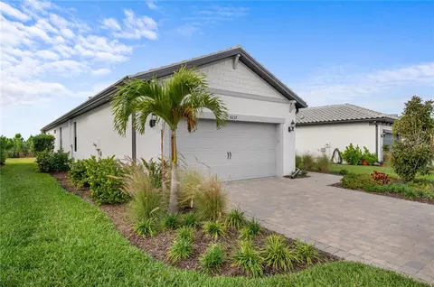 6237 Fish Eagle Ct, Nokomis, FL 34275