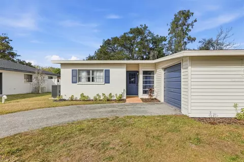4643 Brooksdale Dr, Sarasota, FL 34232