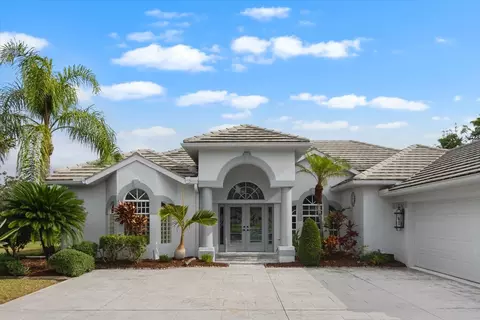 2090 Sandhill Ln, Nokomis, FL 34275
