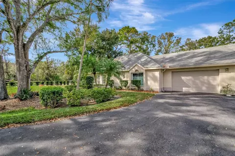 1222 Golfview Woods Dr #1222, Sun City Center, FL 33573