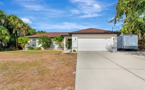 3615 Giblin Dr, North Port, FL 34286