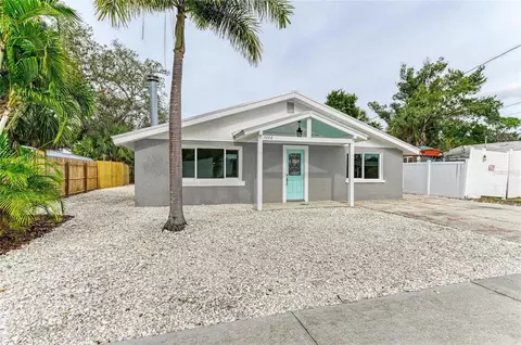 7008 12th Ave NW, Bradenton, FL 34209