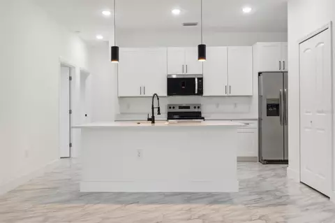 Kitchen - 8 Cleat Ct, Placida, FL 33946 photo 1 of 2