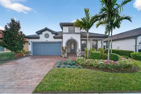 5737 Bay Pine Way, Sarasota, FL 34238
