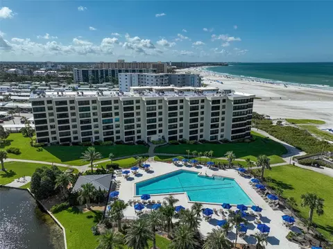 5790 Midnight Pass Rd #104, Sarasota, FL 34242