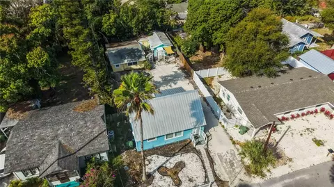 1414 17th St W, Bradenton, FL 34205